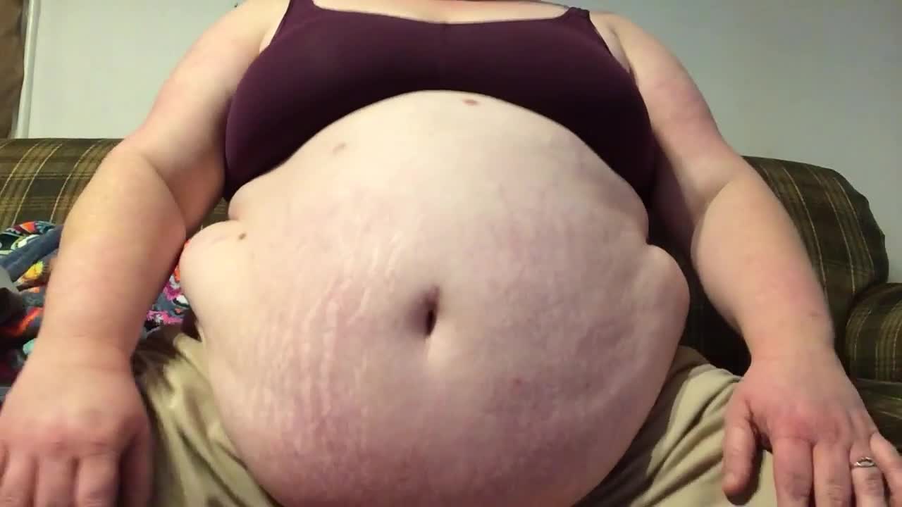 Bbw growing belly