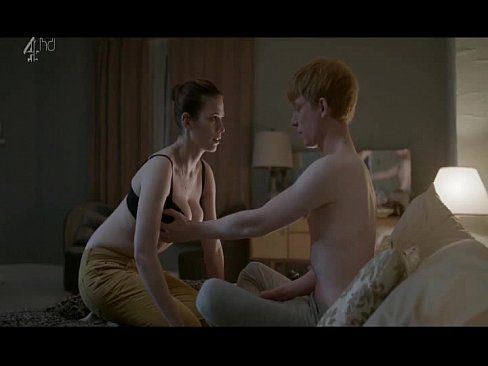 Antje Traue & Luise Heyer Lesbian Scene from 'Dark' On www.bayofpleasure.com