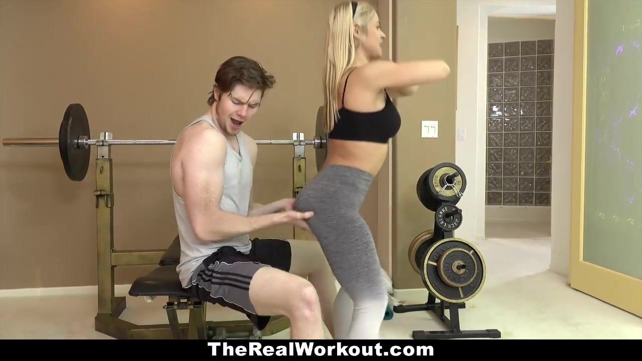Personal trainer gets fucked