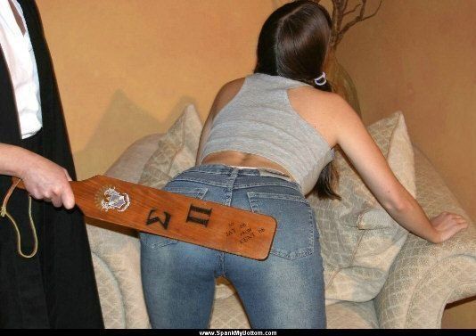 Jeans spanking