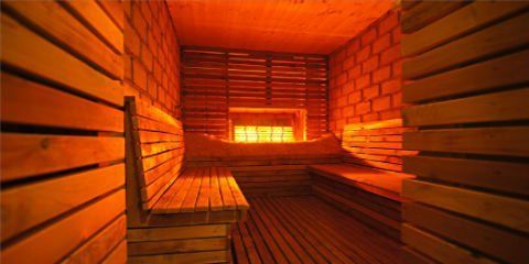 Mixed swinger sauna