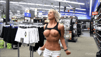 FD reccomend blonde boobs wife flashing public
