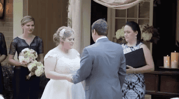 Motor reccomend bride makes love wedding dress