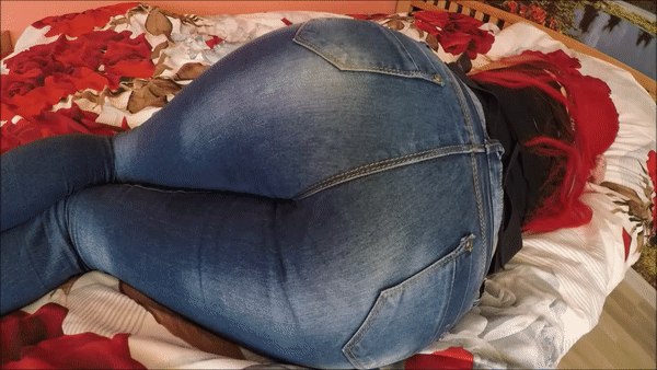 Alexis farting in jeans.